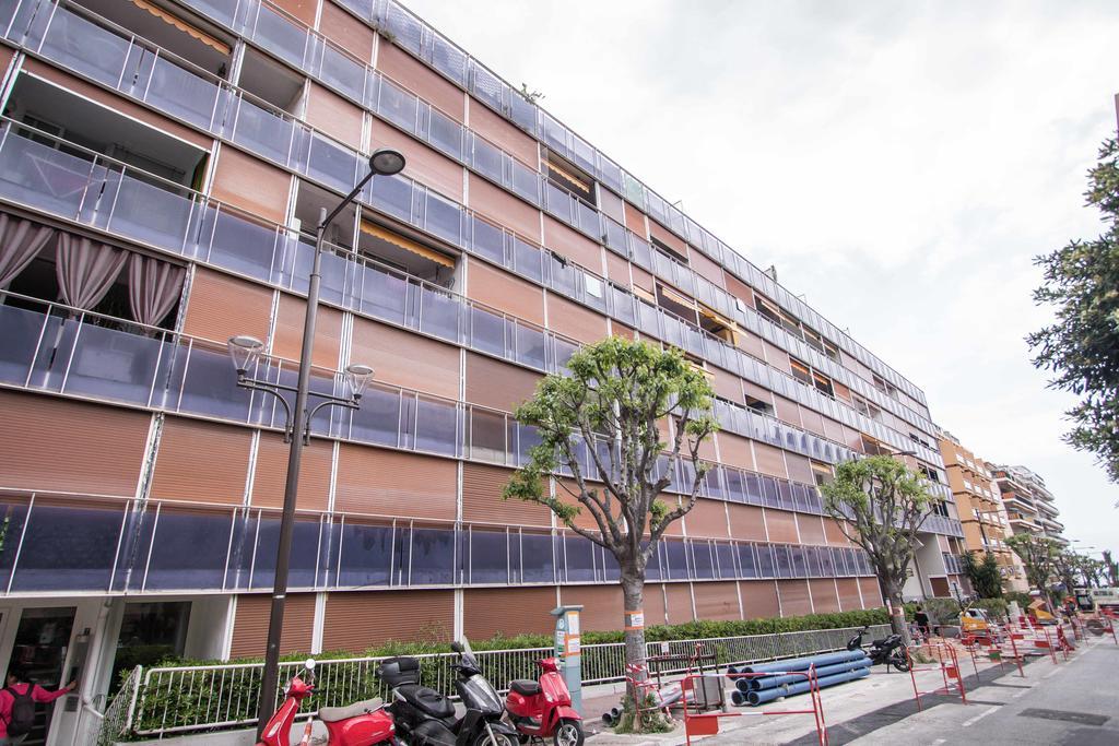Studio Couleur Soleil โรกบรูน-กัป-มาร์แต็ง ภายนอก รูปภาพ