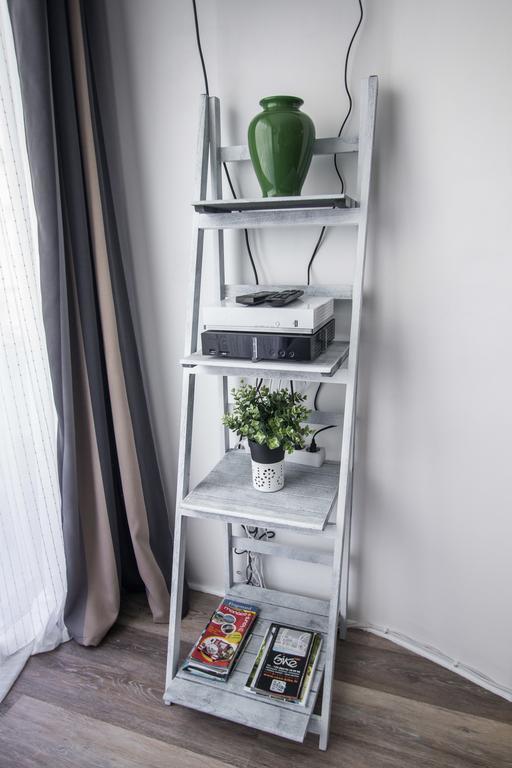 Studio Couleur Soleil โรกบรูน-กัป-มาร์แต็ง ภายนอก รูปภาพ